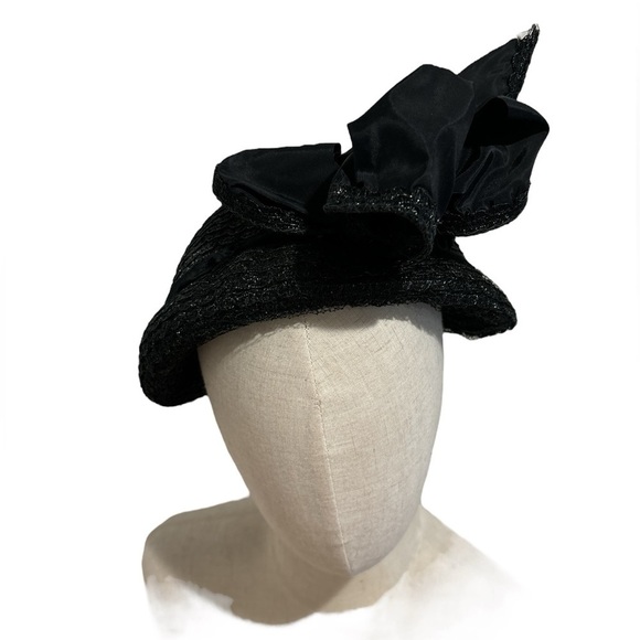 40s BLACK WOVEN SKULL CAP W WIDE GROSGRAIN SHAPABLE DRAMATIC RIBBON BOW W BORDER - Picture 3 of 7
